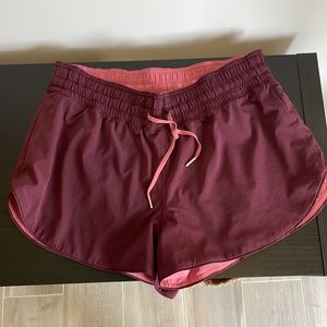 Lululemon short
